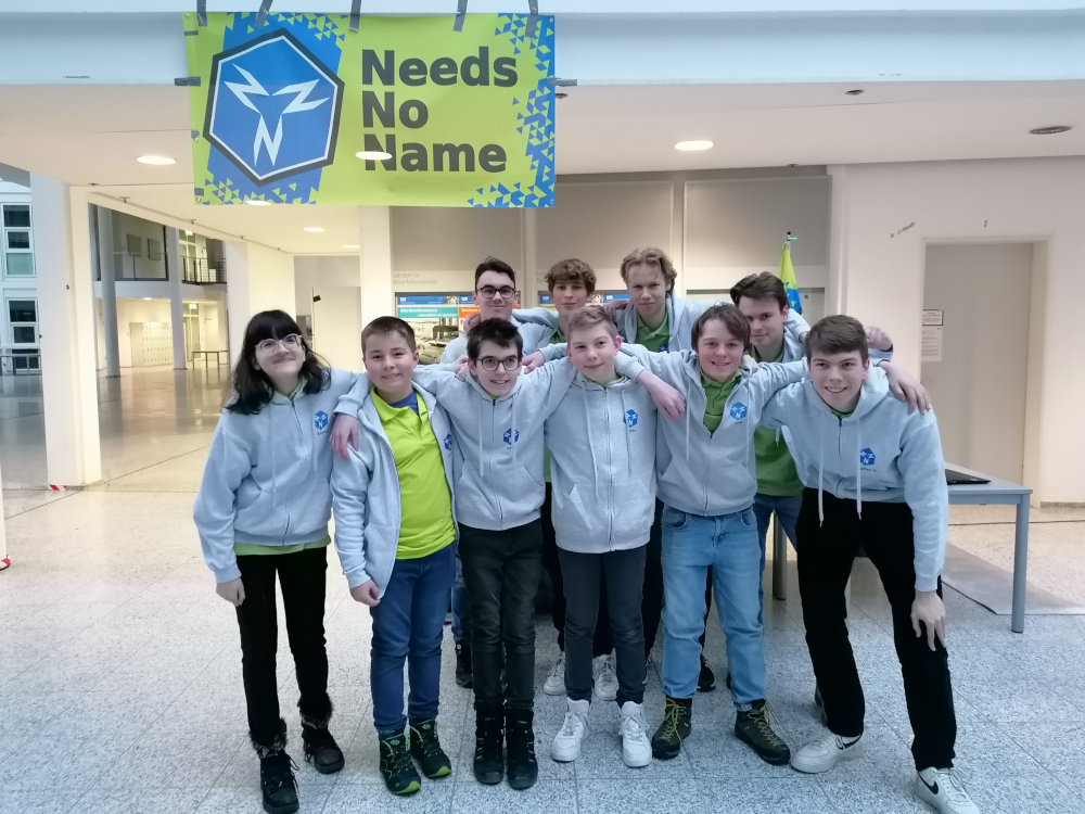 Junges Robotikteam erzielt unerwarteten Erfolg beim FLL-Regionalentscheid