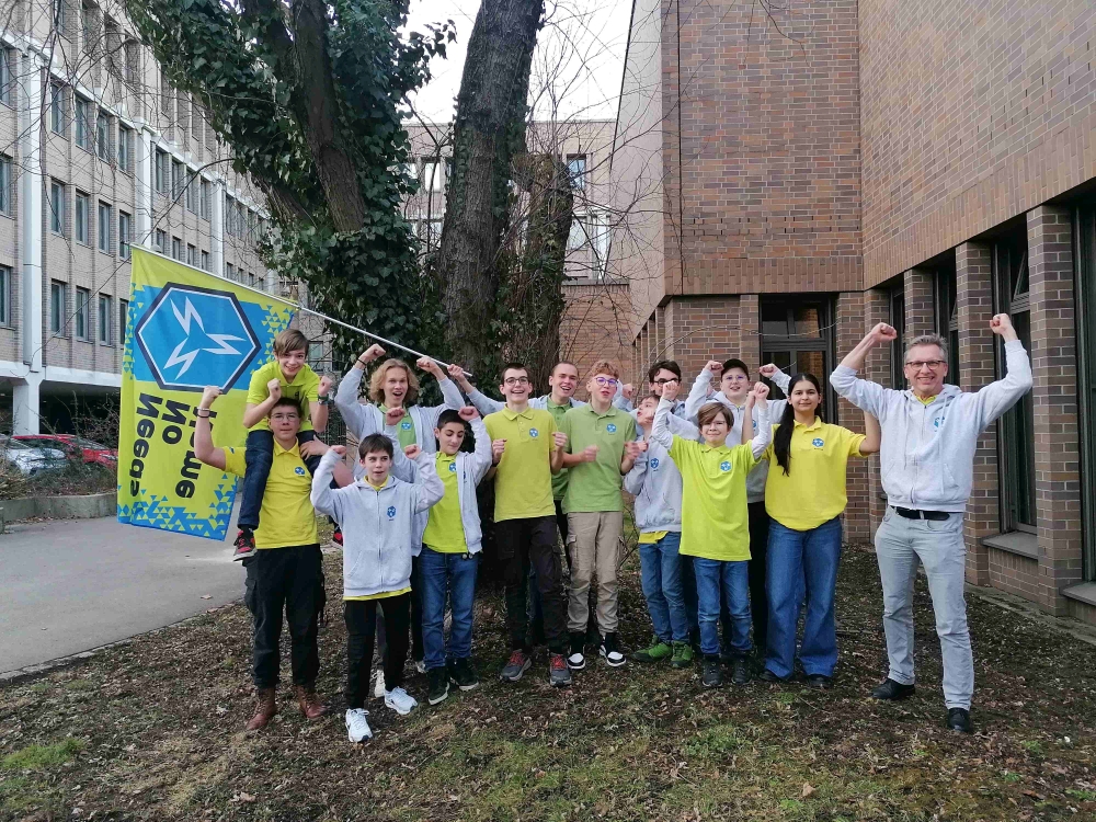 Robotikteam „Needs No Name“ aus Kaufbeuren glänzt beim Regionalentscheid der First Lego League