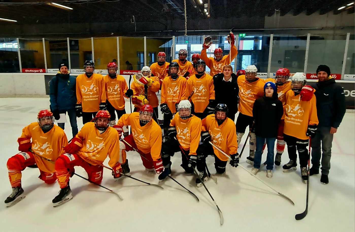 Eishockey-Team des JBG spielt in Füssen
